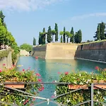 Residenza Giovanni Fronte Lago - Residence Garda Lago