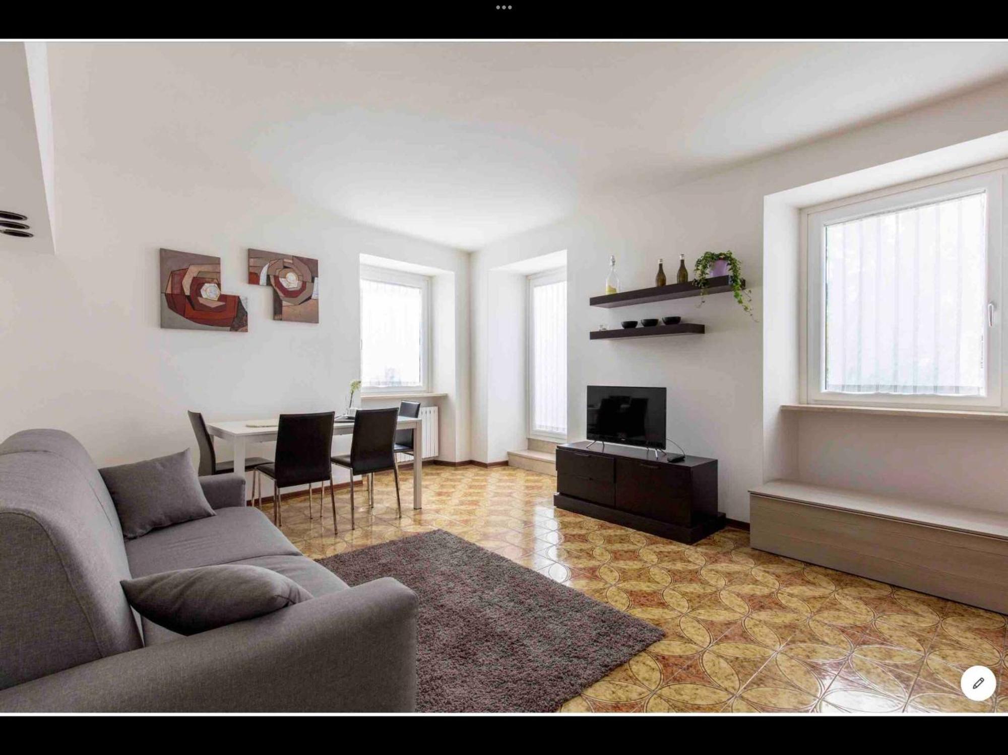 Residenza Giovanni Fronte Lago - Garda Lago * Peschiera del Garda