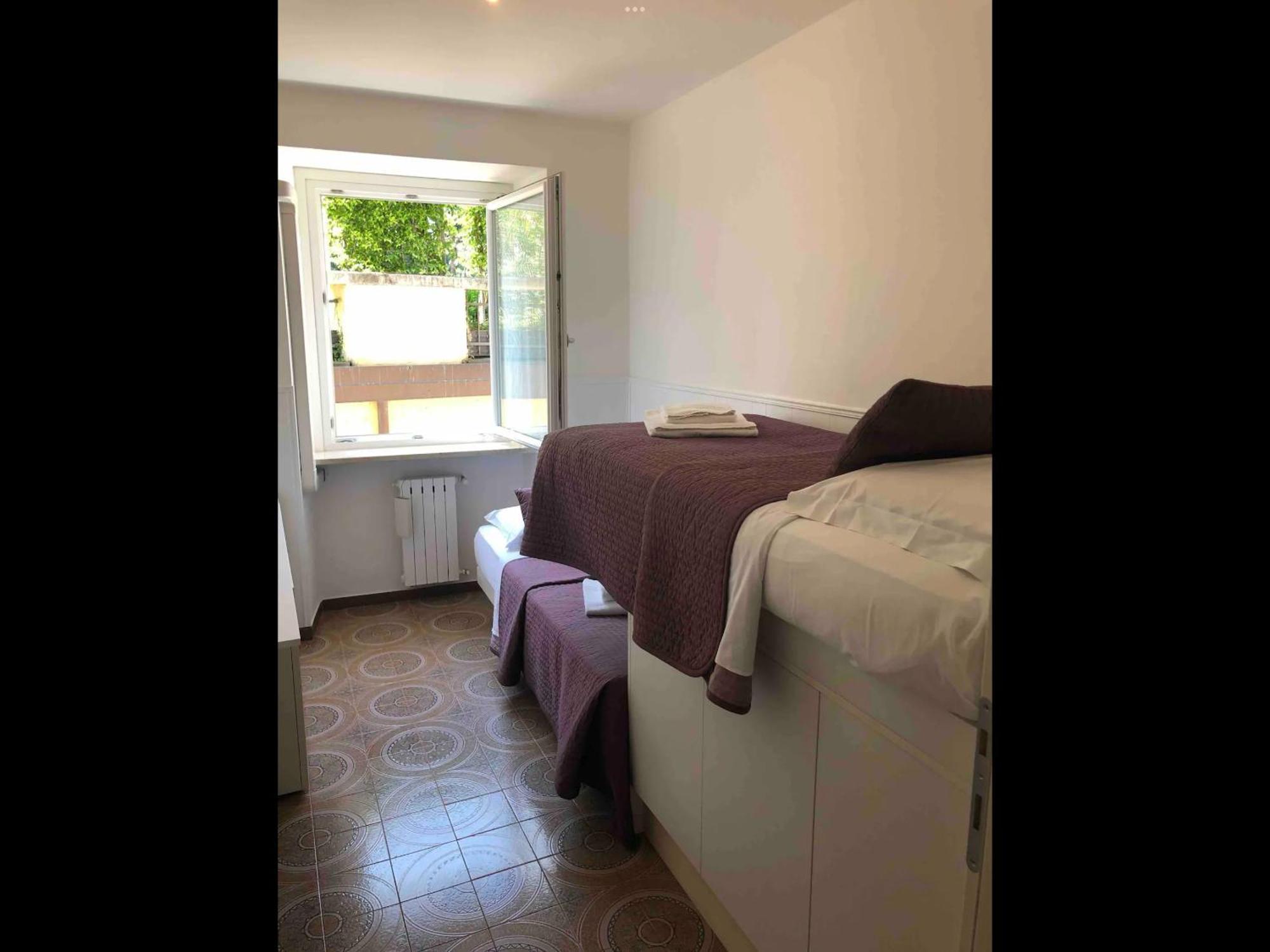 Residenza Giovanni Fronte Lago - Garda Lago Peschiera del Garda