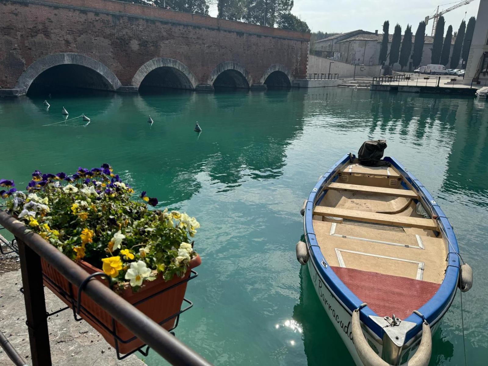 Residenza Giovanni Fronte Lago - Garda Lago * Peschiera del Garda