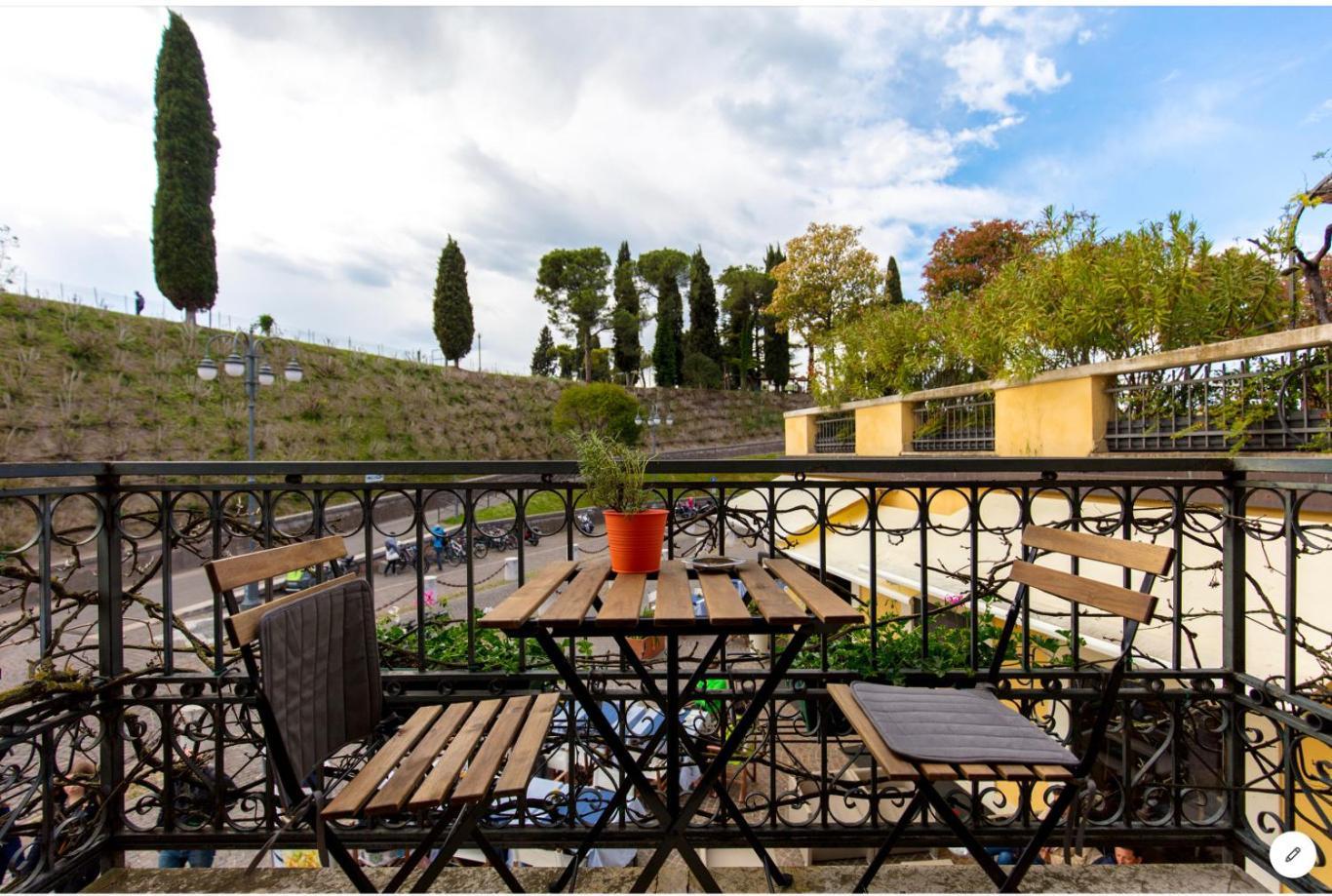 Residenza Giovanni Fronte Lago - Garda Lago *