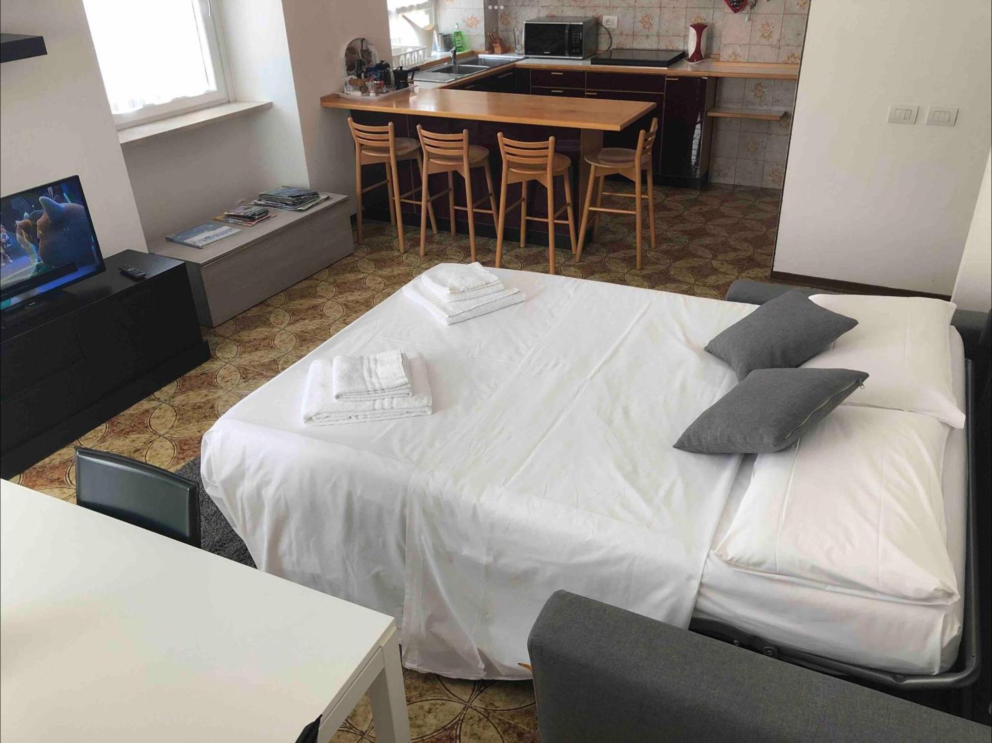Residenza Giovanni Fronte Lago - Garda Lago *