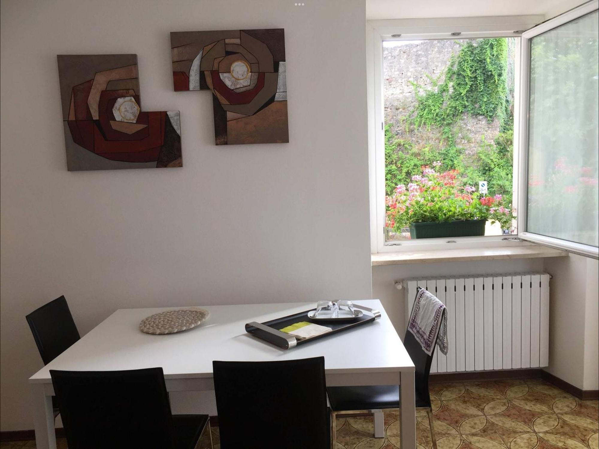 Apartment Residenza Giovanni Fronte Lago - Garda Lago