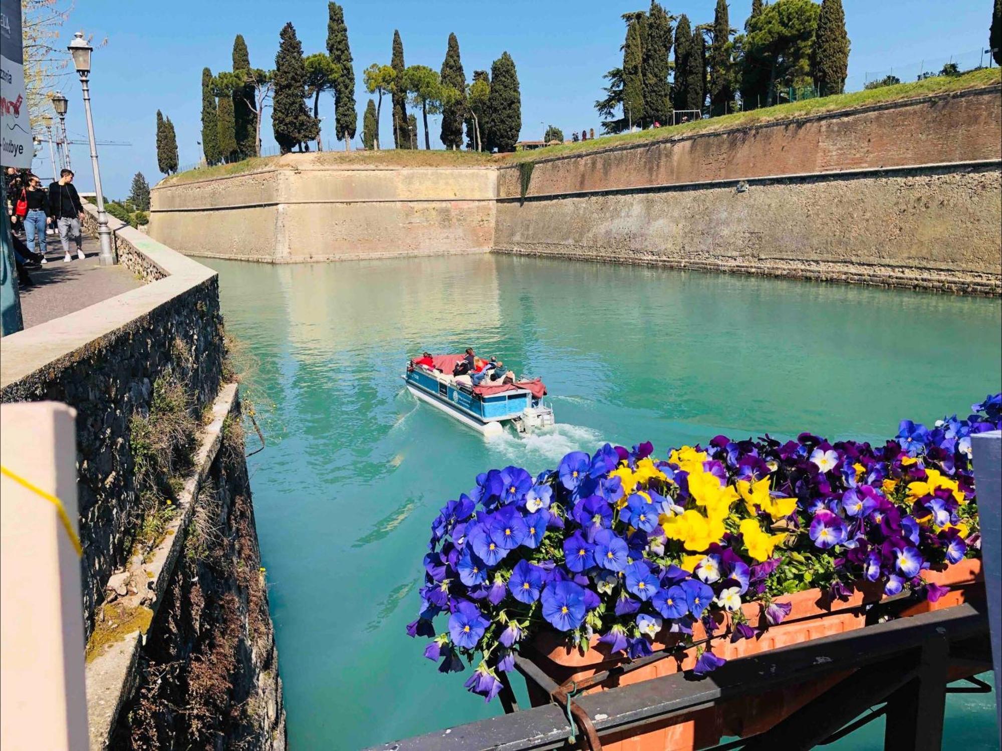 Residenza Giovanni Fronte Lago - Garda Lago