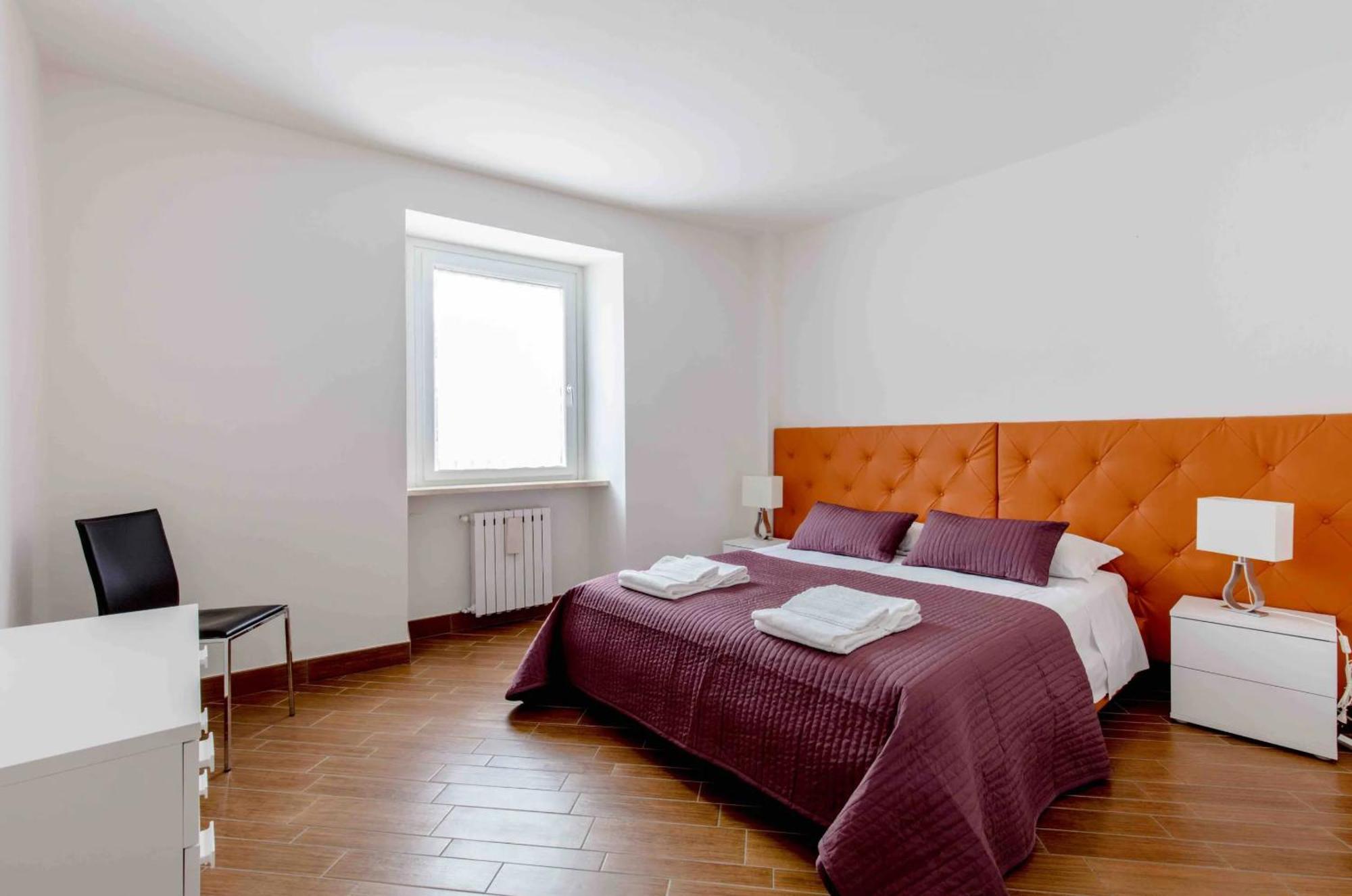 Residenza Giovanni Fronte Lago - Garda Lago Apartment