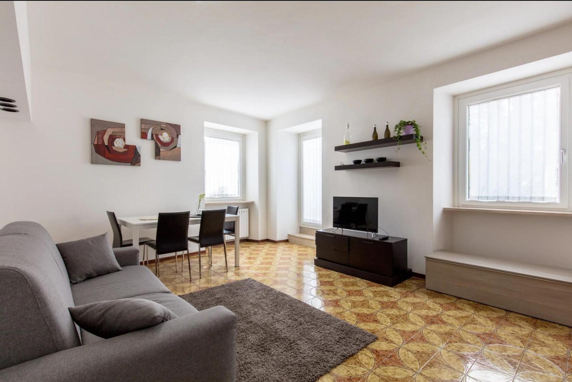 Residenza Giovanni Fronte Lago - Garda Lago * Peschiera del Garda